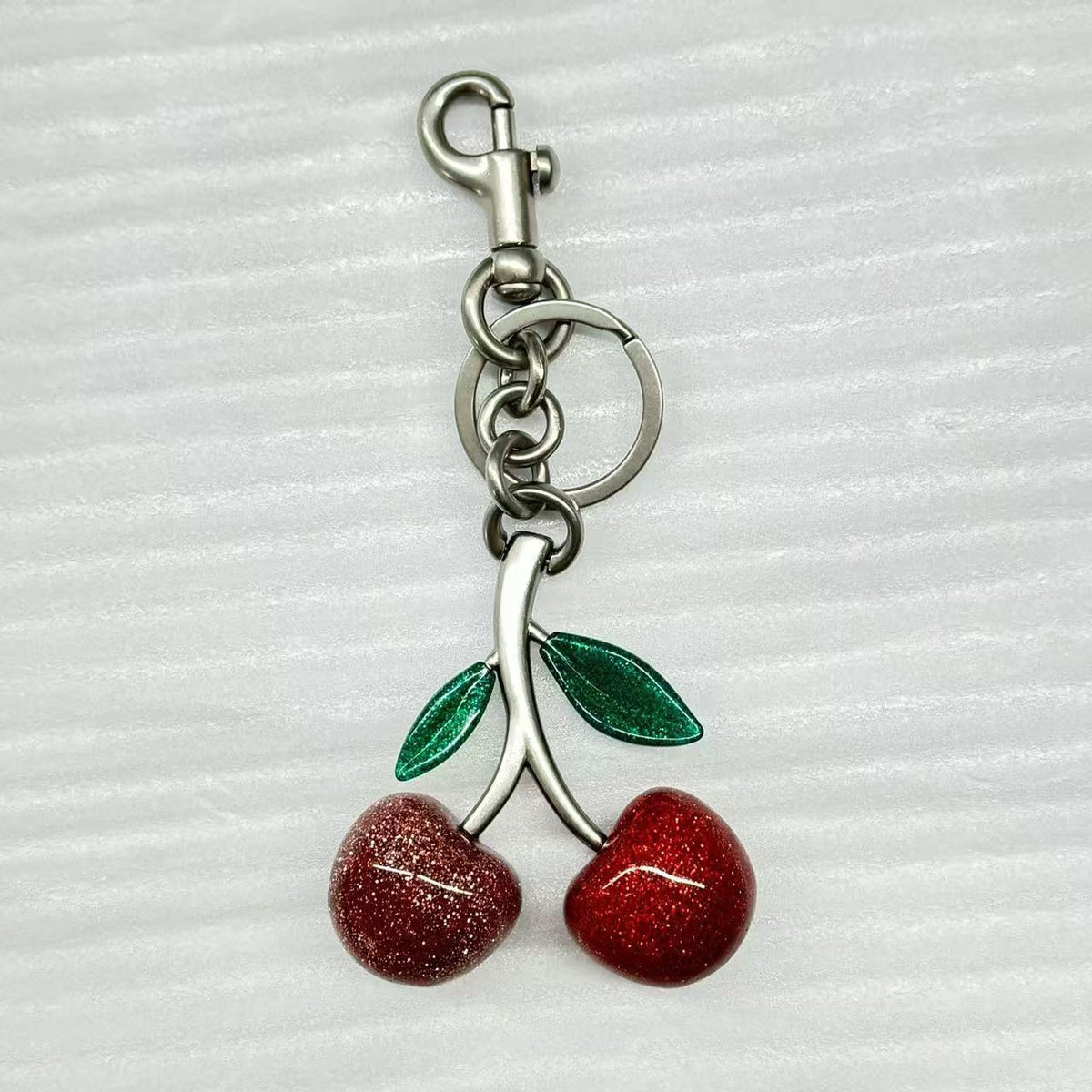 Cherry Bag Pendant Keychain – Exquisite Metal Car & Bag Charm